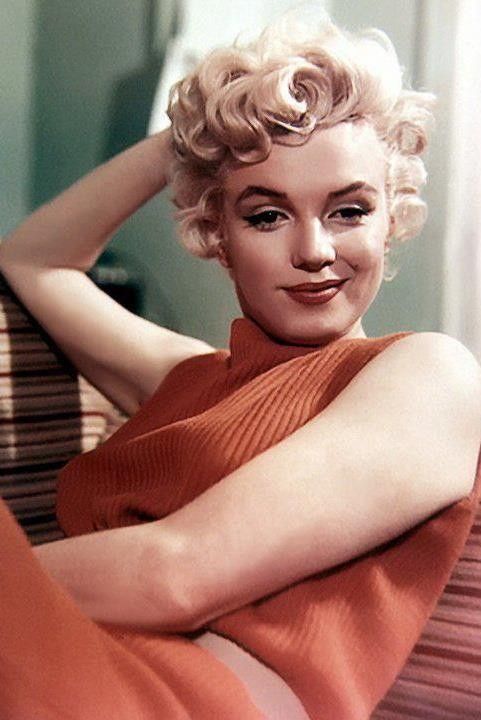 MARILYN MONROE